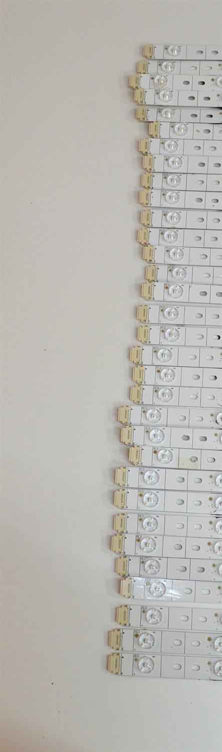 KIT DE LEDS ORIGINAL PARA TV HISENSE 32 PIEZAS / NUMERO DE PARTE BK75E7KA / CRH-BK75E7KA3030T321636W-REV1.2 / HD750H3U62-TALDKCM2B1 / 2023063002 / RSAG7.820.13706/ROH VER.A / 24087X / 27904200 / PANEL HD750H3U73-T0LN / DISPLAY HV750QUB-E94 / MODELO 75U75N - Imagen 5