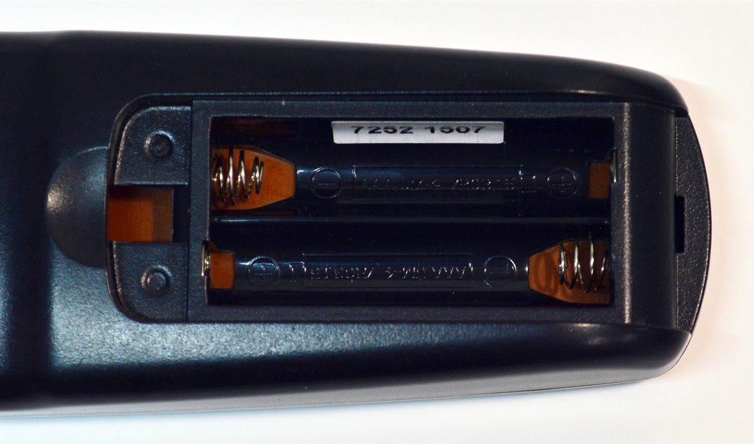 CONTROL REMOTO ORIGINAL ONN PARA CONTROLAR VARIOS EQUIPOS DE AUDIO Y VIDEO COMO TELEVISORES / REPRODUCTORES DE DVD/VCR / DECODIFICADORES DE CABLE/SATELITE / NUMERO DE PARTE ONB13AV004 / P13005 / WD-1232C / ONA12AV058 - Imagen 4