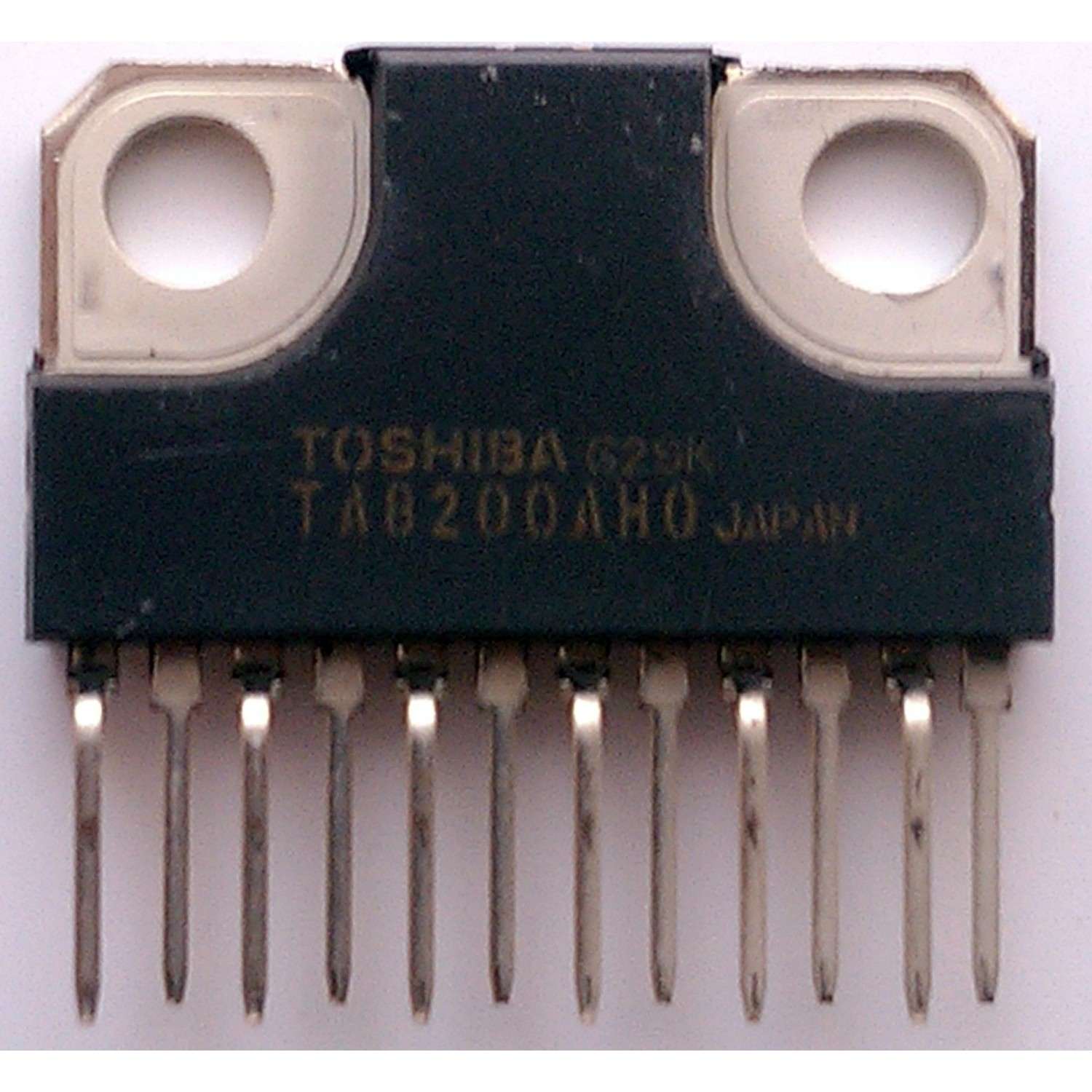 LOTE CON 10 PIEZAS / IC DUAL AUDIO AMPLIFICADOR  TA8200AHO