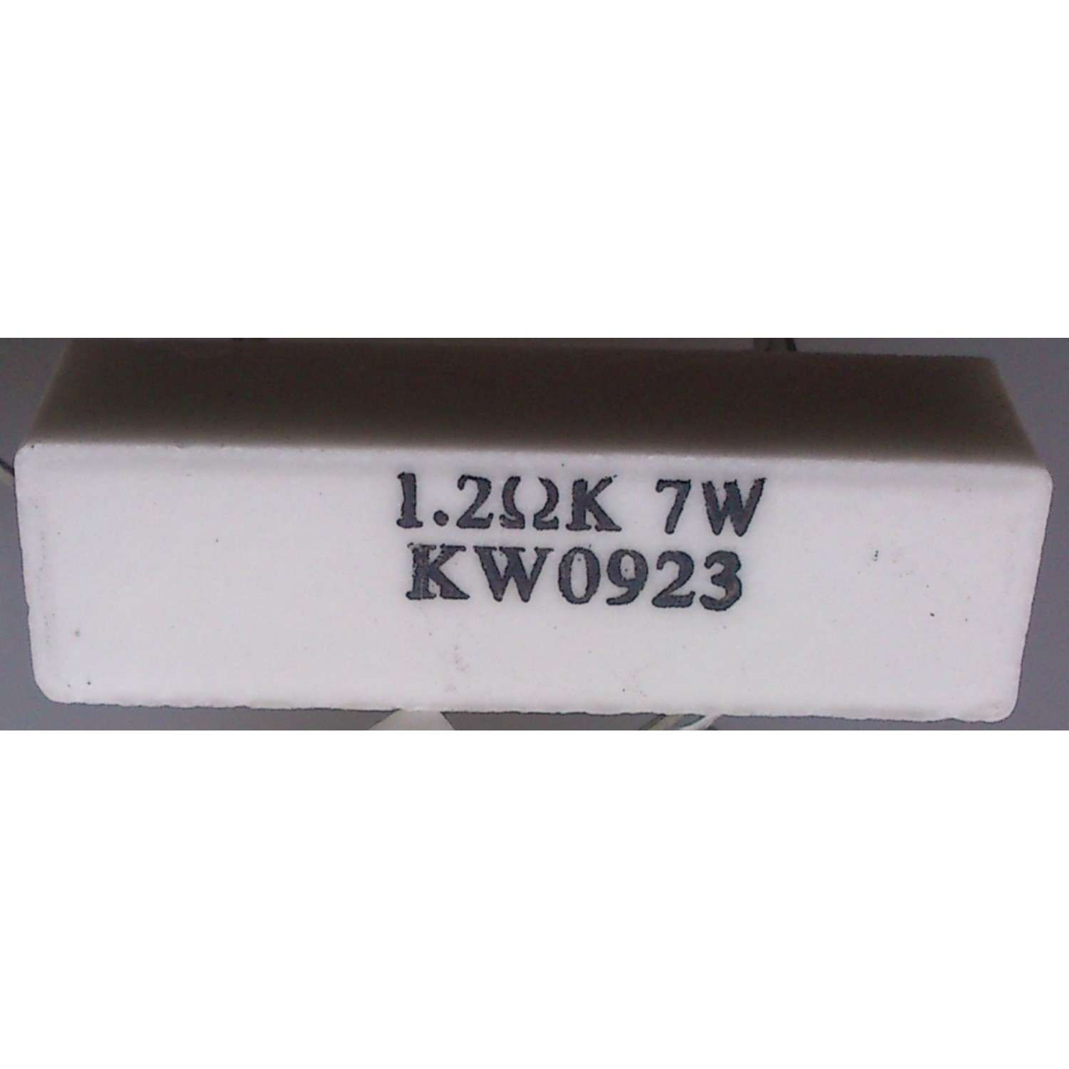 LOTE CON 5 PIEZAS DE RESISTOR DE POTENCIA 1.2 ΩK 7W	 - Imagen 2