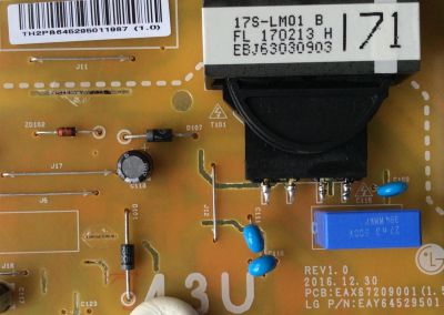 KIT DE TARJETAS PARA TV LG MAIN EBT65853501 / EAX69083603 / 0IPMXL112-0002 / GO07020CD / 30598802 / FUENTE EAY64529501 / EAX67209001 / LG43DJ-17U1 / PANEL NC430DGG-AAGP1 / MODELO 43UN7000PUB.AUSWLJM - Imagen 2