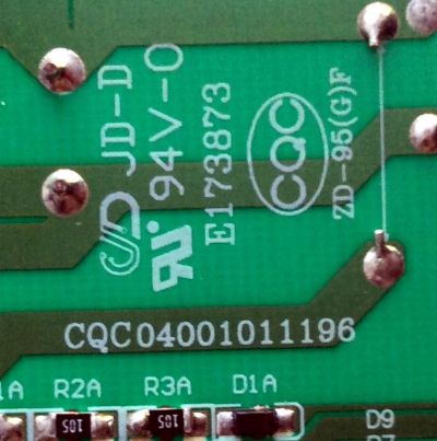 FUENTE DE PODER / APEX LK-PL320217A / CQC04001011196 / 20120512 / MO25110009 / 2038 / MODELO LE3212D - Imagen 3