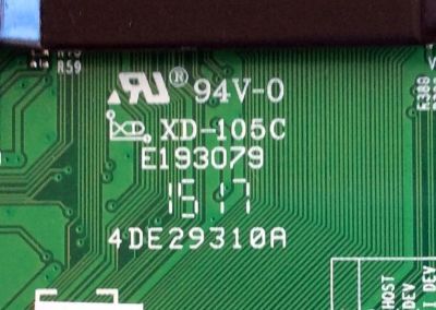 MAIN / HISENSE 179881 / RSAG7.820.6135/ROH / LTDN55K3201GUWUS / PARTES SUSTITUTAS 179878 / 183330 / 189557 / PANEL HD550DU-B51\T1\S3.B2\GM\ROH / T550QVN03.0 / MODELO 55H7B - Imagen 2