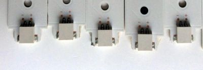 KIT DE LED'S PARA TV VIZIO ((10 PIEZAS)) / NUMERO DE PARTE IC-B-HWX40D495L / IC-B-HWX40D495R / 05638005052111 / 05638015011131 / E466169 / PANEL LSC400HN02-602 / LSC400HM10-S01 / MODELO E40-C2 / E40-C2 LWZQSFAR - Imagen 4