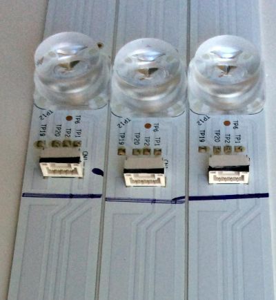 KIT DE LED'S PARA TV ((3 PIEZAS)) / NUMERO DE PARTE 4C-LB4308-YH05J / TOT_43D2900_3X8_3030C_D6T-2D1_4S1PX2 REV.V2 / T0T_43D2900_3X8_3030C_D6T-2D1_4S1PX2 REV.V2 / PANEL'S LVF430ND1L / LVF430CS0T E7 V1 / MODELOS 43S303 / 43S305 / 43S303TBAA - Imagen 2