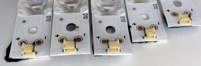 KIT DE LED´S PARA TV (5 PIEZAS) / HISENSE  1187275 / CRH-BK55S1U51S3030T05107BE / CRH-BK55S1U51S3030T05107BE-REV1.3 JS / L07AY166K21D70R-B1 / PANEL HD550S1U51-T0 / MODELO 55H6E - Imagen 4