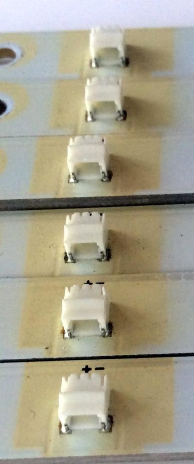 KIT DE LED´S PARA TV (6 PIEZAS) / COBY RF-AF390B57-1301S-01 /  RF-AF390B57-1301S-01 MZH / QC36K5000000 / R3107 4210 / R3107 4211 / R3107 4213 / R3107 4214 / R3107 4236 / PANEL`S V390HJ1-XR01 / V390HJ1-P02 REV.C1 / MODELO LEDTV3916 - Imagen 2