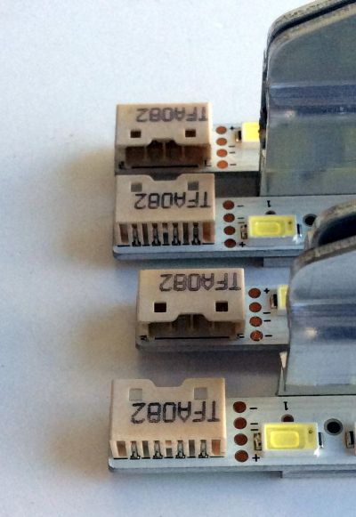 KIT DE LED´S PARA TV / ( 4 PIEZAS ) / SONY LK520D3LB1S / RUNTK4339TP / 4339TP / SLED 090907 REV.1 / 3660L-0353A / 3660L-0352A / MODELO KDL-52EX701	 - Imagen 2