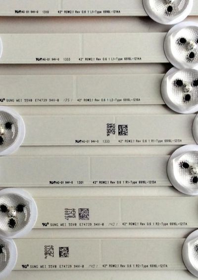 KIT DE LED´S PARA TV (7 PIEZAS) / LG 6637L-0025A / PPW-HL42EC(A) / E74739 / 6916L-1214A / 6916L-1215A / 6916L-1216A / 6916L-1217A / 42¨ ROW2.1 Rev 0.6 1 / PANEL LC420DUG (JF)(R1) / MODELOS 42LN5400-UA / E420D-A0 / DP42D23 - Imagen 2