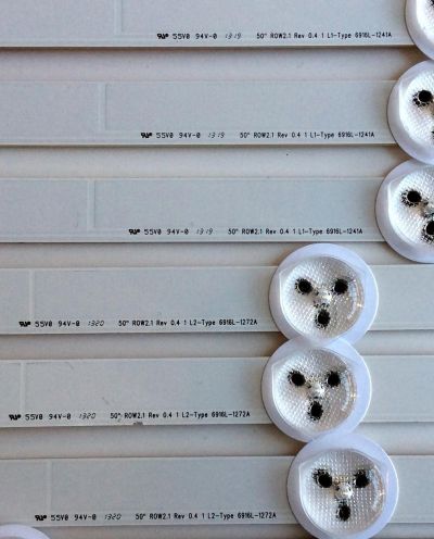 KIT DE LED'S PARA TV (12 PIEZAS) / VIZIO 6637L-0021A / 6916L-1273A / 1276A / 1241A / 1272A / PANEL LC500DUG (JF)(R1) / MODELOS E500I-A0 LATKNTBP / LATKNTAP / LAQKNTAP / LAUKNTAN / LAUKNTAP / E500D-A0 LAT / SUSTITUTOS LC500DUE (SF)(R2) / LC500DUE (SF)(U1) - Imagen 2