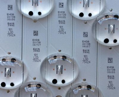 KIT DE LED'S PARA TV (5 PIEZAS) / LG SSC_TRIDENT_75UK65_S / 75UK62&amp;65 / SVL750A24 / 171201 / SSC_75UK62&amp;65_11LED_SVL750A24_REV1.0_171201 / E469119 / PANEL NC750DQE-AAGR1 / MODELOS 75UK6570PUB / 75UK6570PUB.BUSWLOR / 8H1L0029 - Imagen 2