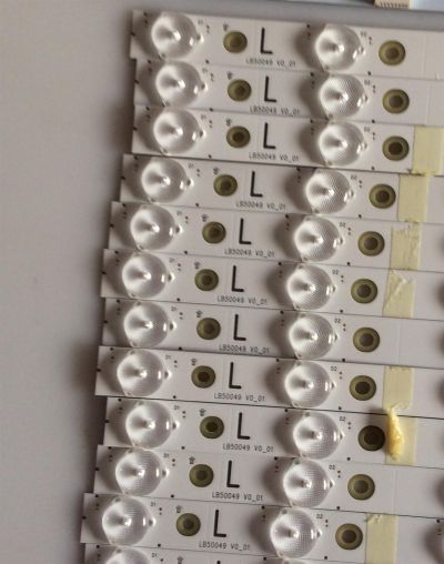 KIT DE LED´S PARA TV ( 28 PIEZAS ) / VIZIO / LB50049 / LB50049  VI_01 / LB50049 V2_01 / LB50049 V3_01 / LB50049 V0_01 / 77900 / PANEL TPT500U1-QVN02.A / MODELO P50-C1 - Imagen 2