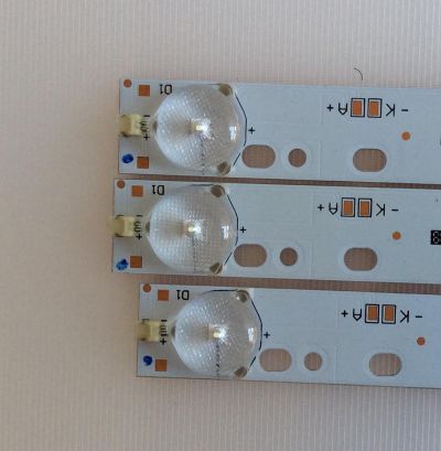 KIT DE LED'S PARA TV (3 PIEZAS) / SEIKI / C531PHLB01F9B / MODELO SE32HY10 - Imagen 2