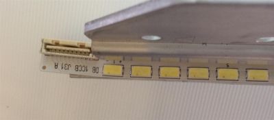  LED PARA TV  / TOSHIBA / 3660L-0374A / 42" V6 EDGE FHD-1 REV1.0 1 L-TYPE / 42" V6 EDGE FHD-1 REV1.0 1 R-TYPE / PANEL LC420EUD(SD)(F2) / MODELO 42TL515U / 55 CM / NOTA IMPORTANTE : KIT CUENTA ORIGINALMENTE 2 PIEZAS ((INCOMPLETO 1 PIEZAS))  - Imagen 3