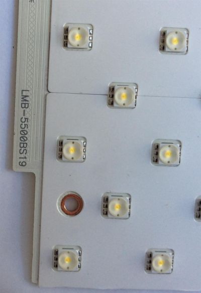 KIT DE LED´S PARA TV ( 6 PIEZAS ) / TCL / LMB-5500BS19 / 55-MD64T / PANEL LTF550HH02 / MODELO 55" - Imagen 2