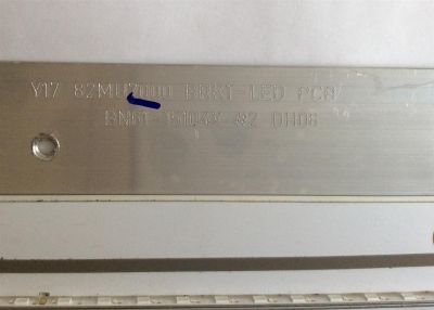LED PARA TV / SAMSUNG / BN96-46469A / BN61-15104X / 82MU7000 / PANEL CY-SM082FLLV7H / MODELO / UE82MU7000UXUA / NOTA IMPORTANTE : KIT CUENTA ORIGINALMENTE 2 PIEZAS ((INCOMPLETO 1 PIEZA)) / MAS MODELOS IN DISCRIPCIÓN / 90 CM X 6 CM / - Imagen 2