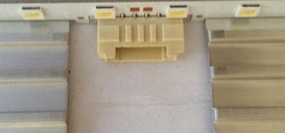 LED PARA TV SAMSUNG (1 PIEZA) / NUMERO DE PARTE BN96-48109A / V9Q6-550SM0-R0 / BN61-16156A /19 Q60 55¨ BRACKET-LED PCB BN61-16156A / PANEL CY-RR055FGLV1H / MODELOS QN55LS01 / QN55Q6D / QN55Q60 / UN55RU800D / UN55RU8000 / ((MEDIDAS 1.20M x 15CM)) - Imagen 4