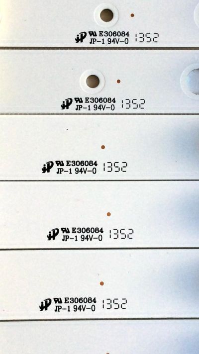 KIT DE LED´S PARA TV (16 PIEZAS) / PANASONIC IC-B-HWBR55D345 / IC-B-HWBR55D345R / IC-B-HWBR55D345L / 75.P2Q01G001 / 75.P2Q02G001 / LP-I5-5-E4 / P2QE24MA4853 / PANEL PAV5533-01 / MODELO TC-55AS530U - Imagen 4