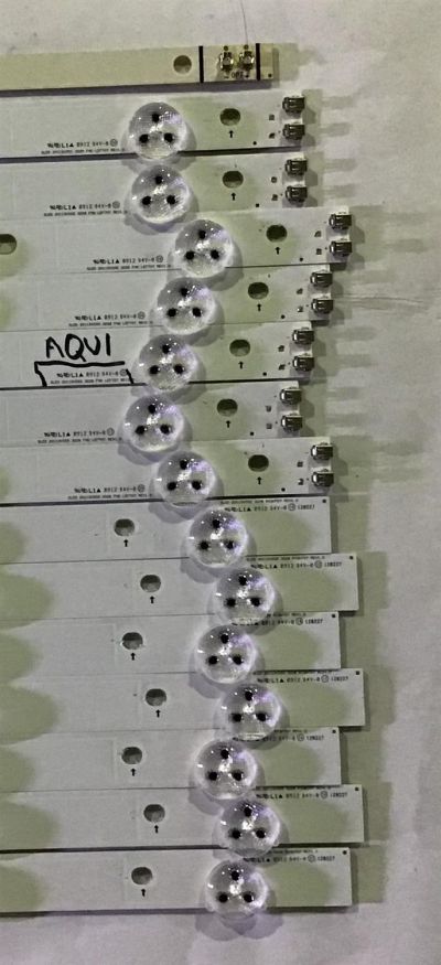 KIT DE LED'S PARA TV SAMSUNG (14 PIEZAS) / SLED 2012SVS55 3228 RIGHT07 REV1.1 120410 / SLED 2012SVS55 3228 FHD LEFT07 REV1.1 120410 / PANEL'S DE550CGM-C1 / LTJ550HW12-V / MODELO UN55EH6000FXZA - Imagen 3