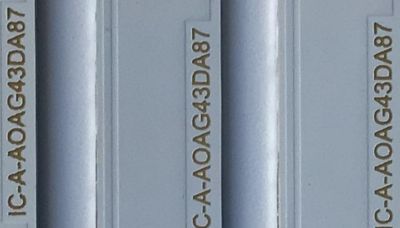 KIT DE LED'S PARA TV INSIGNIA (3 PIEZAS) / NUMERO DE PARTE IC-A-AOAG43DA87 / 210BZ10D0B33HBH0 3Y / 0 C0L20QM0HCK / DB04b / PANEL TPT430U3-QVN03.U / MODELO NS-43DF710NA21 - Imagen 3