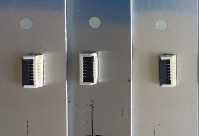 KIT DE LED'S PARA TV TCL (14 PIEZAS) / NUMERO DE PARTE 65HR330M08 / 65HR330M08A3  V3 / 65HR330M08B3  V3 / 65HR330M08C3  V3 / 4C-LB6508-HR / PANEL LVU650NDJL CDW00 V1 / MODELO 65S535 - Imagen 6