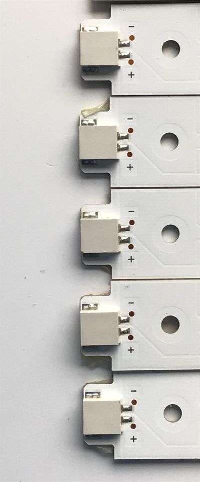 KIT DE LED'S PARA TV VIZIO (10 PIEZAS) / NUMERO DE PARTE IC-D-HWX43D496 / IC-D-HWX43D496L / IC-D-HWX43D496R / 056.38005.0531 / PANEL T430HVN01.0 / MODELO D43-D2 - Imagen 2