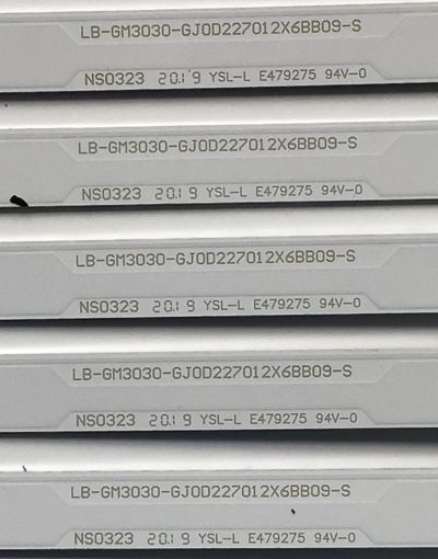 KIT DE LED'S PARA TV INSIGNIA (12 PIEZAS) / NUMERO DE PARTE GJOD227012XBB09 / LB-GM3030-GJOD227012XBB09-S / NS0323 / 210BZ06D0B334BT00X / 70BB09 / PANEL TPT700B5-U1T01 / MODELO NS-70DF710NA21  - Imagen 3