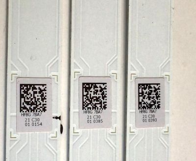 KIT DE LED'S PARA TV INSIGNIA (3 PIEZAS) / NUMERO DE PARTE LB4310F / LB4310F V0_03 / 81075 / E349376 HY-AI / MODELO NS-43D510NA21 - Imagen 5