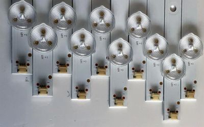 KIT DE LED'S PARA TV ELEMENT ((10 PIEZAS)) / NUMERO DE PARTE JL.D48051235-111AS-M / A12G630 / N1706505 / T101  21005948 / PANEL'S LSC480HN08-802 / MODELO 48" - Imagen 2