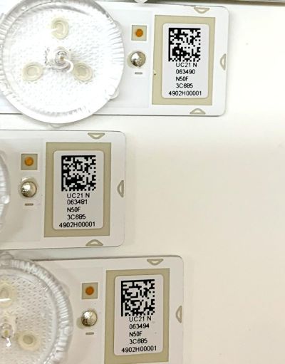 KIT DE LED'S PARA TV SONY (6 PIEZAS) / NUMERO DE PARTE LB4902H / 4902H00001 / 4902H00004 / 7790A / N50F3C685 / N50F 3C685 / E469119 / PANEL YSBM050CNU11 / MODELO KD-50X80J / KD50X80J - Imagen 4