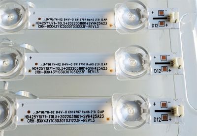 KIT DE LED'S ((NUEVOS)) PARA TV TOSHIBA ((3 PIEZAS)) / NUMERO DE PARTE CRH-BXK43Y1C3030T031223F-REV1.3 / HD425Y1U71-T0L5 / 2022031601 / SVH425A23 / 1282847500 / 25793400 / PANEL HD425Y1U71-T0L5\S1\SM\ROH / MODELO 43C350LU - Imagen 4