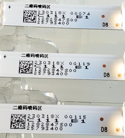 KIT DE LED'S ((NUEVOS)) PARA TV TOSHIBA ((3 PIEZAS)) / NUMERO DE PARTE CRH-BXK43Y1C3030T031223F-REV1.3 / HD425Y1U71-T0L5 / 2022031601 / SVH425A23 / 1282847500 / 25793400 / PANEL HD425Y1U71-T0L5\S1\SM\ROH / MODELO 43C350LU - Imagen 3