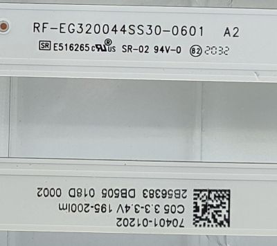 KIT DE LED´S (( NUEVOS )) PARA TV HISENSE (( 2 PZ )) NUMERO DE PARTE 70401-01202 / RF-EG320044SS30-0601 A2 / C05 3.3-3.4V 195-200LM / 2A96004 DA915 0370 0101 / PANEL BOEI320WX-01 / MODELOS 32H4G / 32H5500G / 32H4030F3 / 32H4G5 - Imagen 3