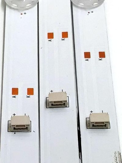 KIT DE LED'S PARA TV LG ((3 PIEZAS)) / NUMERO DE PARTE TCL43D07-ZC0062AG-05 / 303TC430042 / 4C-LB430T-ZCFC / E469119 / 2300016666 / TC430M25 / PANEL LVU430BEDX / MODELO 43UP7000PUA / 43UP7000PUA.CUSFLH - Imagen 3