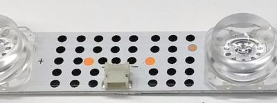 LED PARA TV HISENSE ((1 PIEZA)) / NUMERO DE PARTE CRH-BXBT43H103030180133MREV1.1 / JHD425H1F72-T0 / SVH425A27 / 2023052901+SVH425A27 / 1311930 / 26371800 / PANEL JHD425H1F71-T0KT\S1\GM\ROH / DISPLAY HV430FHB-F90 / MODELO 43A4K - Imagen 3