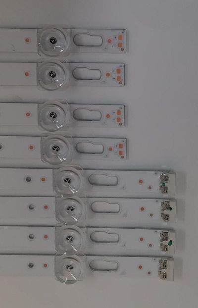 KIT DE LED'S PARA TV SAMSUNG ((8 PIEZAS)) / NUMERO DE PARTE BN96-50458A / BN96-50459A / 50458A / 50459A / 58 RR00 / 58 LR00 / 58RR00 / 58LR00 / MODELOS UN58TU / UA58TU / UN58AU / UN58CU / UE58TU / UE58AU / UA58AU / GU58AU / MAS MODELOS EN DESCRIPCIÓN - Imagen 3