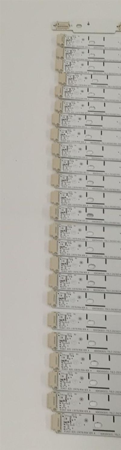 KIT DE LED'S PARA TV HISENSE ((24 PIEZAS)) / NUMERO DE PARTE CRH-BXK65H31836T16Z1S1P32E-REV1.3 / RSAG7.820.13079/ROH VER.A / HD650H3U51-T0L2+2023021401+SHV650AV8 / 331695 / 12345600 / PANEL HD650H3U51-T0L2\S0\GM\ROH / DISPLAY T650QVN07.H / MODELO 65U7K - Imagen 5