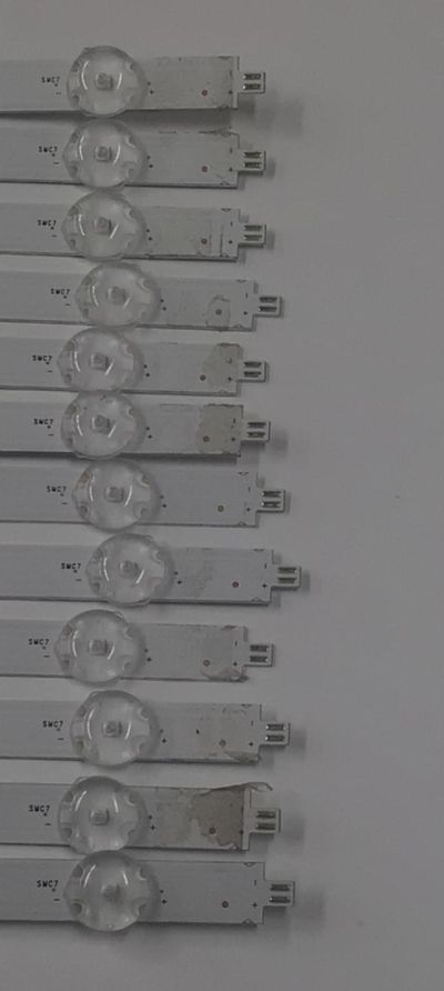 KIT DE LEDS PARA TV ONN ORIGINAL 12 PIEZAS / NUMERO DE PARTE LED75D07-ZC42AG-05DF / 30375007020D / 75000M23S / E78030 /  240620AF01 / PANEL JR745R3HA2Y / MODELO 100044717 75 PULGADAS - Imagen 2