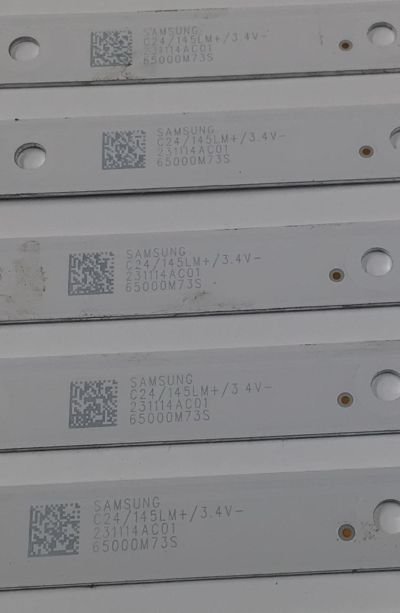 KIT DE LEDS PARA TV ONN ORIGINAL 8 PIEZAS / NUMERO DE PARTE 30365007050D / LED65D07-ZC62AG-08DF / 231114AC01 / 65000M73S / MODELO 100012587 65" - Imagen 3