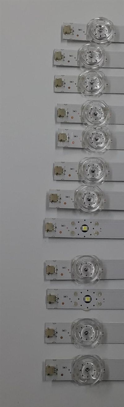 KIT DE LEDS ORIGINAL PARA TV VIZIO 12 PIEZAS / NUMERO DE PARTE 303HX750030D / HFSX75D06-ZC42AG-12D / 2300021202 / 230606BC03 / 70401-01713 / GC750M24 / PANEL BOEI750WQ1 / DISPLAY HV750QUB-F91 / MODELO V755X-K04 / V755M-K04 - Imagen 2