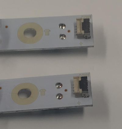 KIT DE LEDS ORIGINAL PARA TV VIZIO 2 PIEZAS / NUMERO DE PARTE LB55150 V0_00 / LB55150 / 210BZ16D0B / 210BZ16D0B33MBM03L / 33MBM03L / PANEL TPT550WR-D126.L REV:S22AN / DISPLAY ST5461D12-6 VER.2.2 / MODELOS V4K55M-0801 / V555M-K01 / V4K55C-0801 - Imagen 2