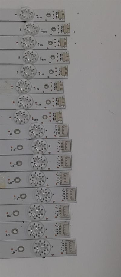 KIT DE LED´S PARA TV HISENSE 16 PIEZAS ORIGINALES / NUMERO DE PARTE JL.D65044330-003AL-M / JL.D65044330-003AR-M / JL.D65044330-003AL-M_V02  / JL.D65044330-003AR-M_V02 / PANEL HD650H3U52-T0LAK5 / HD650H3U52-T0LAK5+R+2023051701 / MODELO 65U6K - Imagen 2