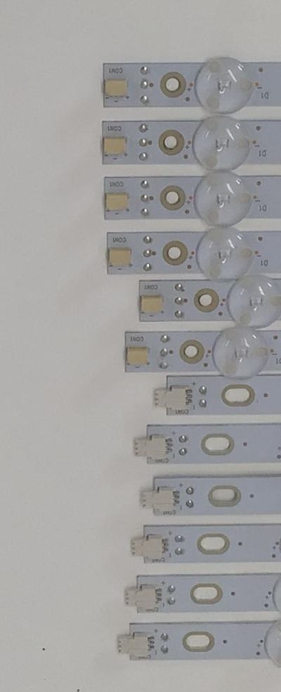 KIT DE LEDS PARA TV SUNBRITE ORIGINAL 12 PIEZAS / NUMERO DE PARTE LB65068 / LB65068 V0_00 / LB65068 V1_00 / 09810108GH03 / HA3E7CD1 / 81010 / MODELO SB-V-65-4KHDR - Imagen 4