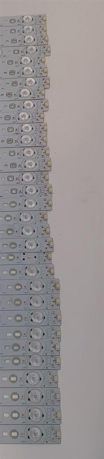 KIT DE LEDS PARA TV SHARP ORIGINAL / INCOMPLETO SOLO 45 PIEZAS / NUMERO DE PARTE 5231 / 5232 / 5233 / 5234 / 5235 / 5236 / ZZH2Y13WC10 / ZZH2Y14WC10 / PANEL LK900D3GW102 / MODELOS LC-90LE745U / LC-90LE657U / KIT CONSTA ORIGINALMENTE DE 48 PIEZAS - Imagen 8