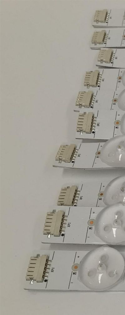 KIT DE LEDS PARA TV HISENSE ORIGINAL / INCOMPLETO SOLO 19 PIEZAS / NUMERO DE PARTE JL.D7501M330 / JL.D7501M330-003AL-M_V02 / JL.D7501M330-003AR-M_V02 / PANEL HD750H3U71-T0L8K1 / DISPLAY HV750QUB-F92 / MODELO 75U7K / KIT CONSTA ORIGINALMENTE DE 20 PIEZAS - Imagen 5