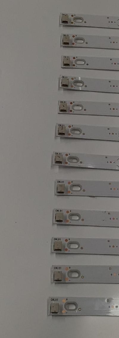 KIT DE LEDS PARA TV VIZIO ORIGINAL 12 PIEZAS / NUMERO DE PARTE JL.65051330-202GS-M / JL.65051330-202GS-M_V01 / 6C01B001WE00 A / FAMEC00002Z1AUXLB00EQCTE / PANEL V650DJB-E03 REV.C1 / DISPLAY V650DJB-203 / MODELO M65Q6-J09 - Imagen 4