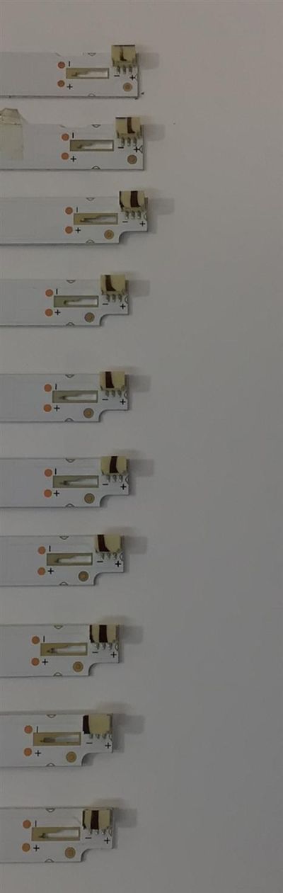 KIT DE LEDS PARA TV SHARP ORIGINAL 10 PIEZAS / NUMERO DE PARTE 4708-K65WDF / 4708-K65WDF-A4113N31 / 4708-K65WDF-A4113N21 / K650WDF A4 / 471R1P79 /YD-220226-3210B833 / 116X10-650F4011 / MH-H-11-10 / PANEL K650WDF / DISPLAY JR645R3HA3L / MODELO 4T-C65DL7UR - Imagen 3