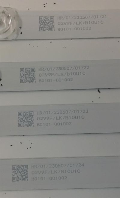 KIT DE LEDS PARA TV TCL ORIGINAL 4 PIEZAS / NUMERO DE PARTE 65HR330M12A2 / 65HR330M12A2 V3 / 65S12 / 02V9F/LK/B1OU1C / 02V9F/LK/B10U1C / B0101-001002 / PANEL LVU650NDEL / DISPLAY ST6451D06-3 VER.2.1 / MODELO 65S470G - Imagen 2