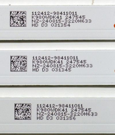 KIT DE LEDS ORIGINAL PARA TV ONN 24 PIEZAS / NUMERO DE PARTE 4708-K98WDK-A2113N11 / XRJ1060 / SLC04708RA0 / K980WDK / 112412-98411011 / K980WDK41 / N2-240815-3220H633 / PANEL K980WDK41 / DISPLAY SG9751D01-1 VER.2.1 / MODELO 100146865 98" - Imagen 3