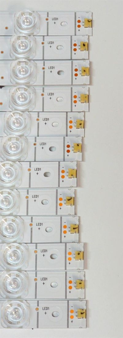 KIT DE LEDS ORIGINAL PARA TV HISENSE 12 PIEZAS / NUMERO DE PARTE LB8500N.0 / HD850H1U51-TAL / 2023072801 / LB8500N.0 / 1314914 / 7MU1 / 7UL2 / PANEL HD850HIU52-T0LF\ROH / DISPLAY T850QVN03.7 / MODELO 85QD75N - Imagen 4